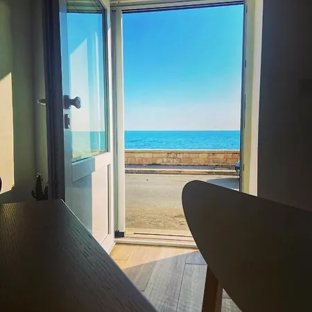 1820 Mare مولفيتا